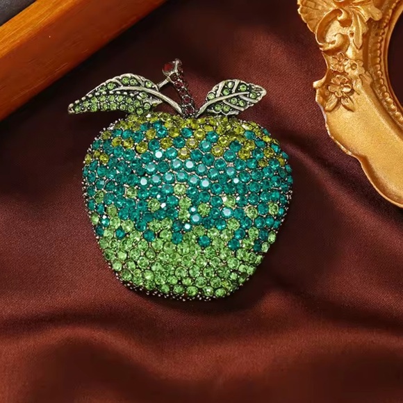 Betsey Johnson Green Blue Apple Brooch - Picture 3 of 8
